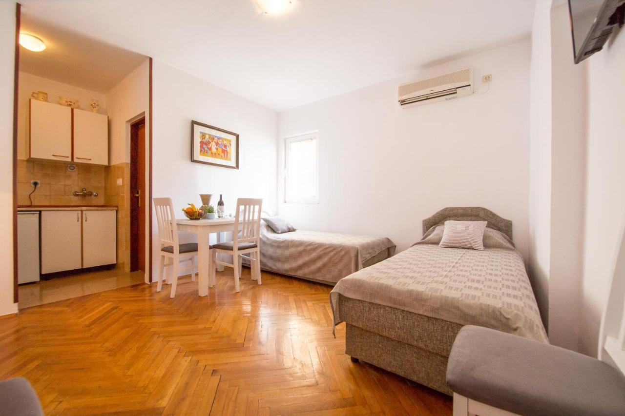 Apartments Angela Budva Kültér fotó